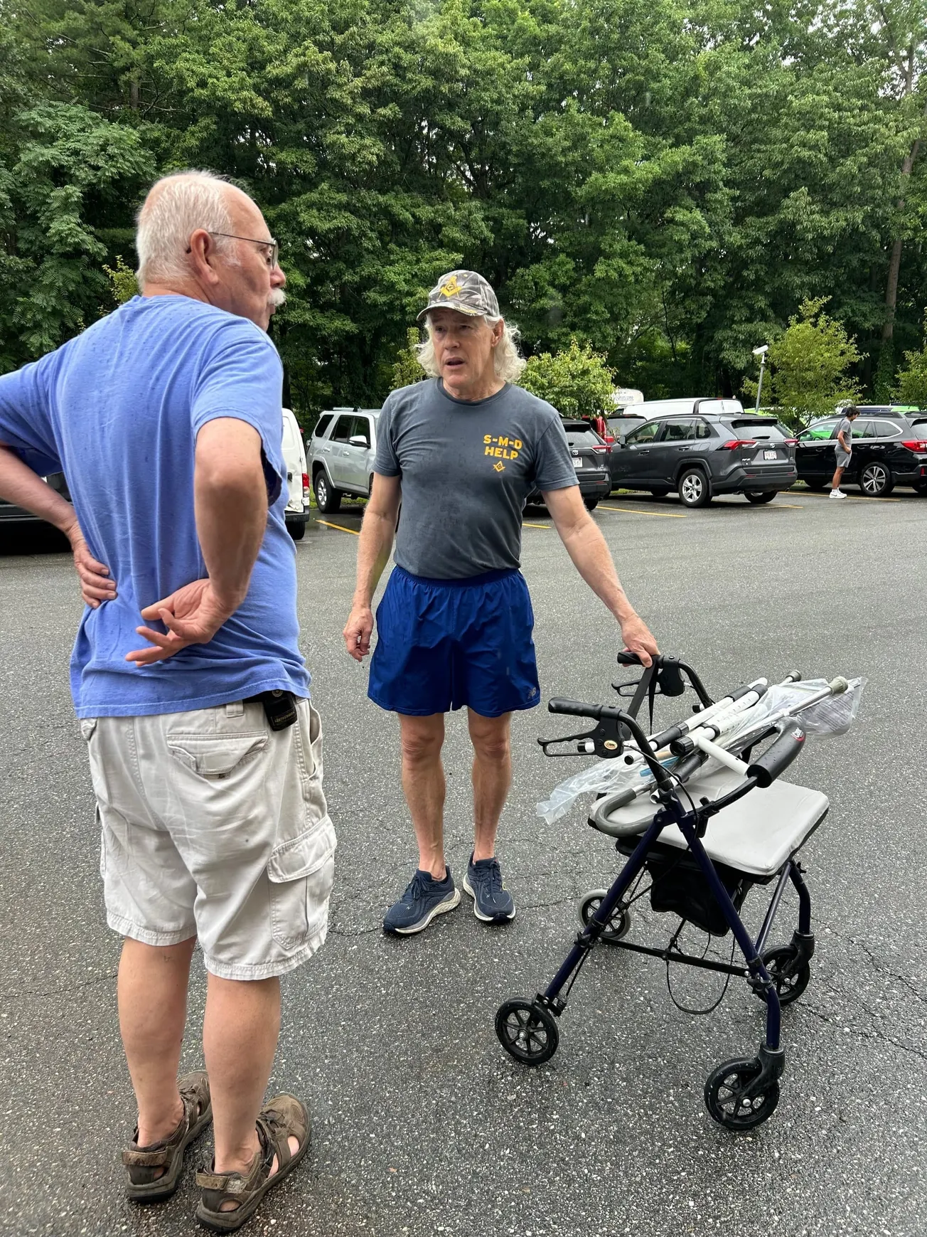 Helpers Among Us — Freemasons give out free medical equipment