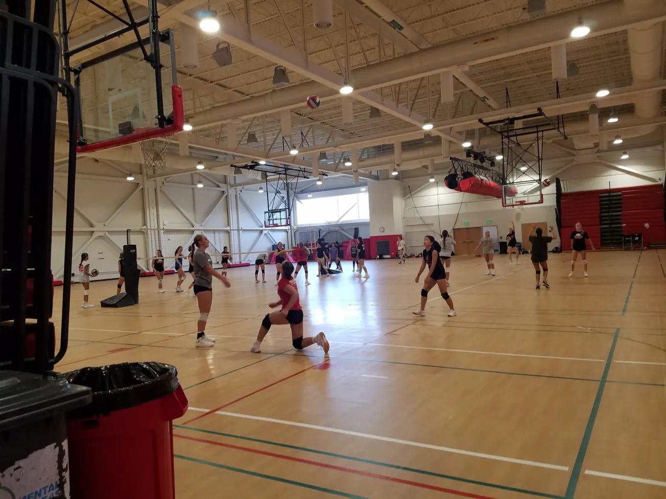 Tennis, energy code take center court during night two of Winchester Town Meeting