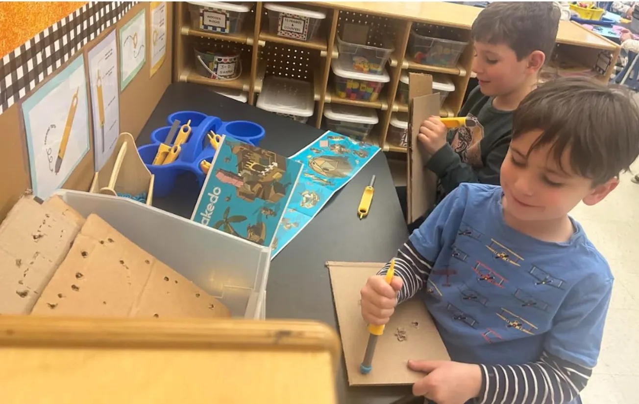 Winchester Kindergarten classrooms receive STEM boost through WFEE grant