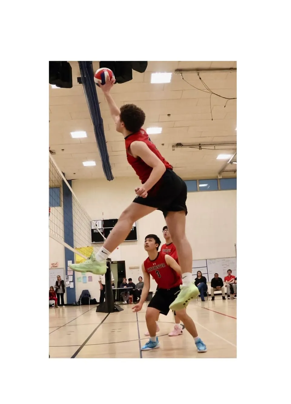 Winchester boys volleyball outlast Methuen to advance to the Sweet 16
