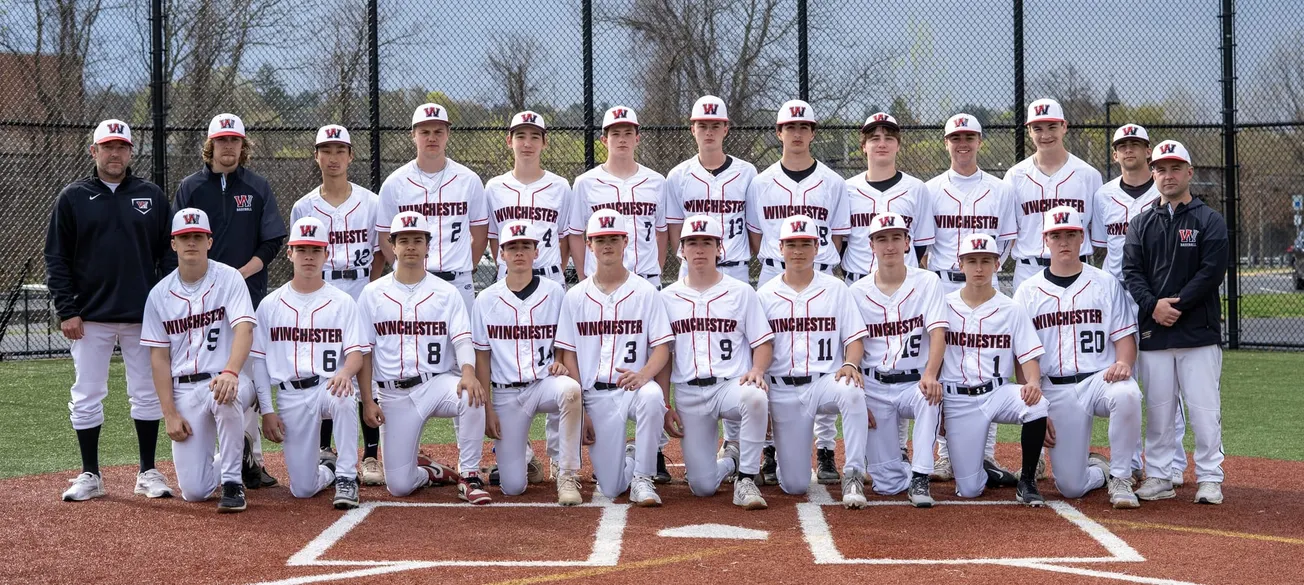 Winchester baseball beats Beverly in state tournament opener, now ready to take on top seed Taunton Monday