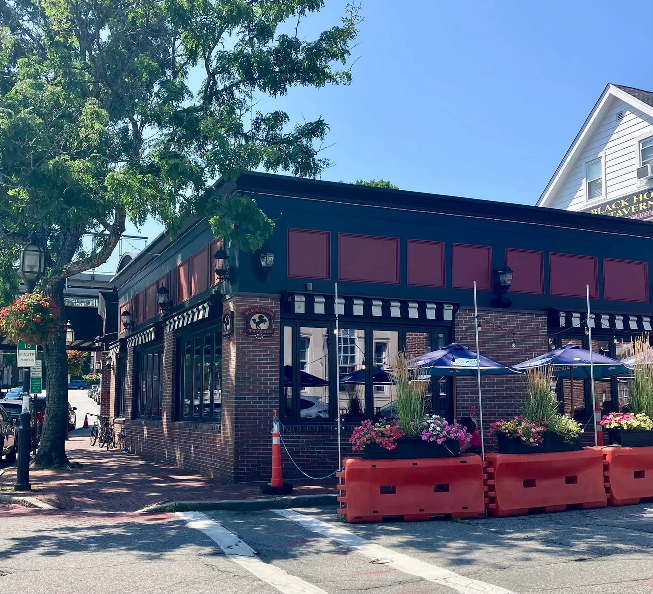 REVIEW: A lazy afternoon meal of goodness at the Black Horse Tavern in Winchester