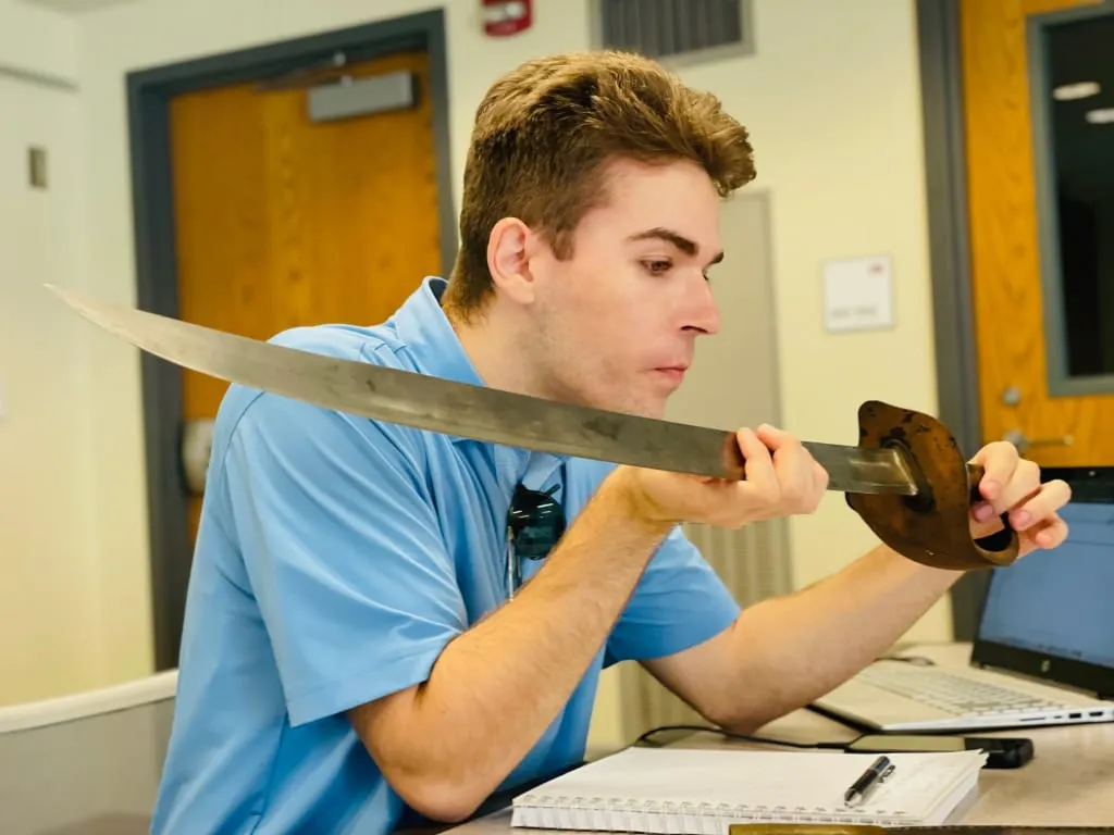 Winchester Public Library presents collectibles appraisal with Perfect Pastime 617