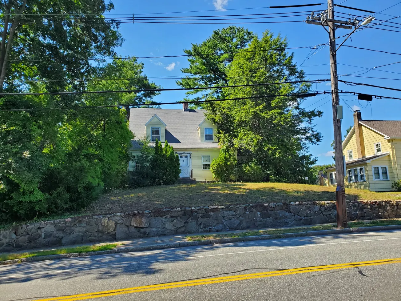 Winchester Affordable Housing Trust looks to renovate 160 Forest St., possibly build ADU on property