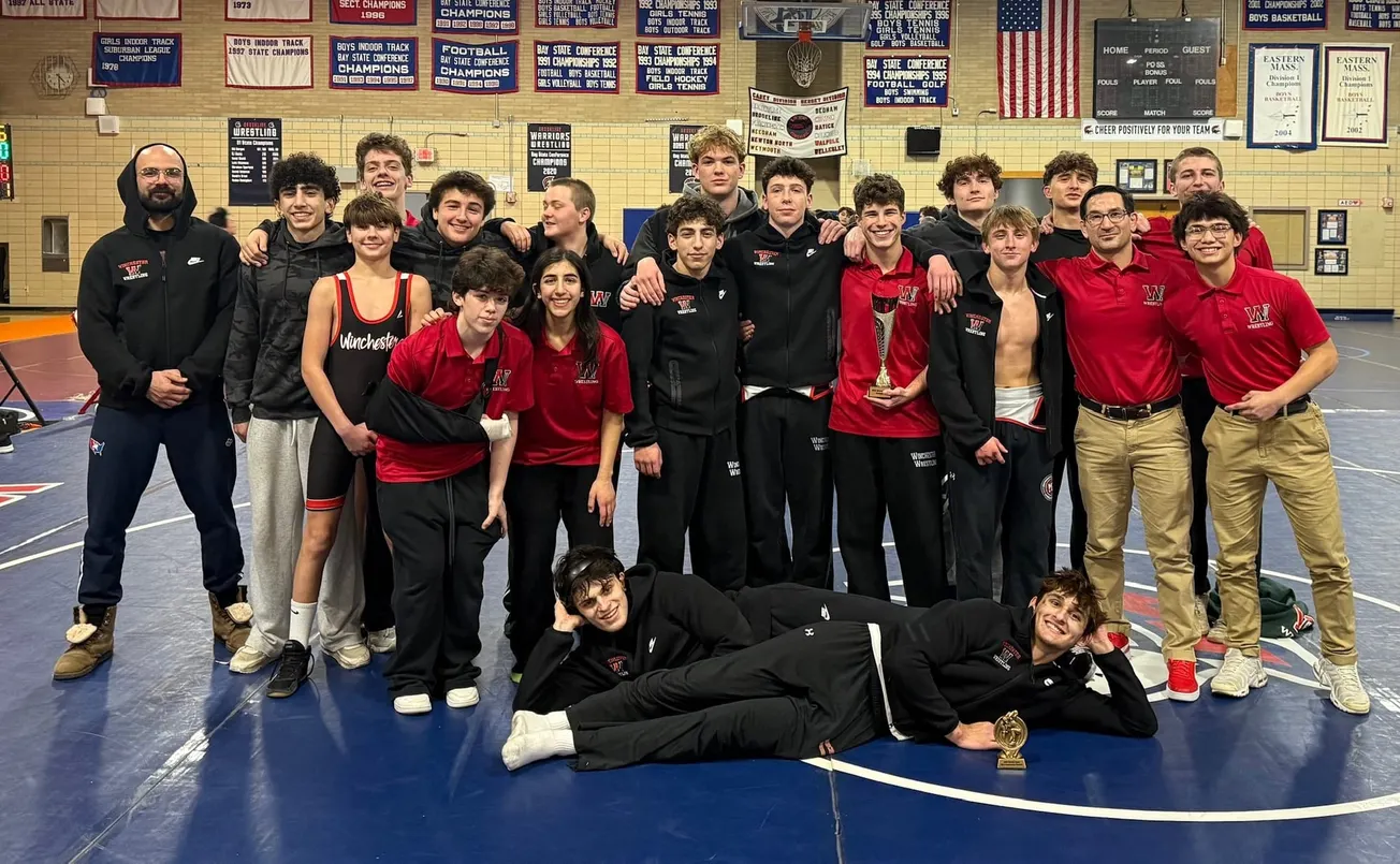 Following close loss to Arlington, Winchester wrestlers bounce back in annual Warrior Duals