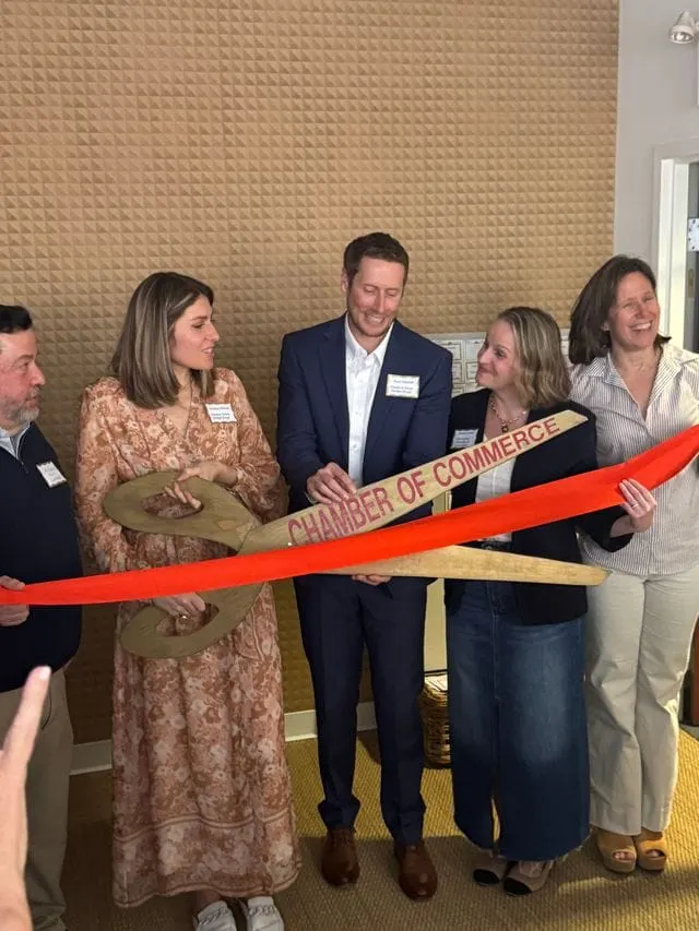 Chestnut Grove Design Group celebrates grand opening in Winchester