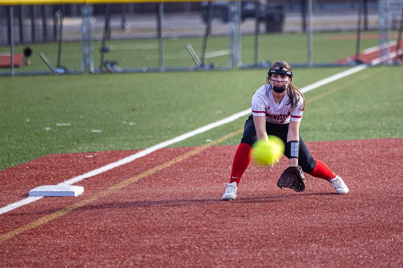 Winchester High softball begins new season with three quick wins