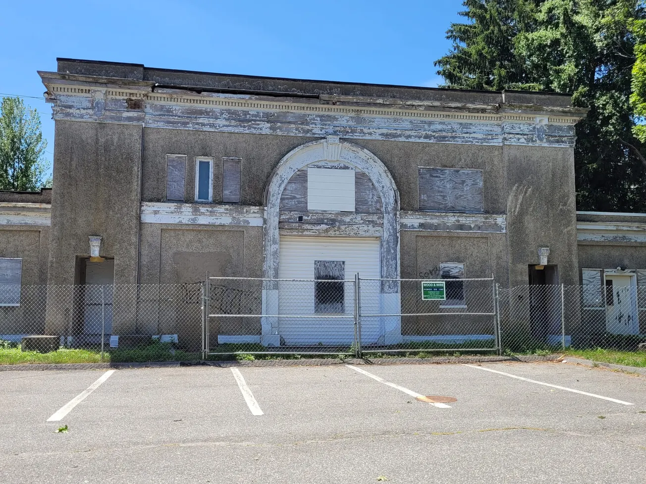 Winchester School Committee declines to support Save Our Carriage House – for now