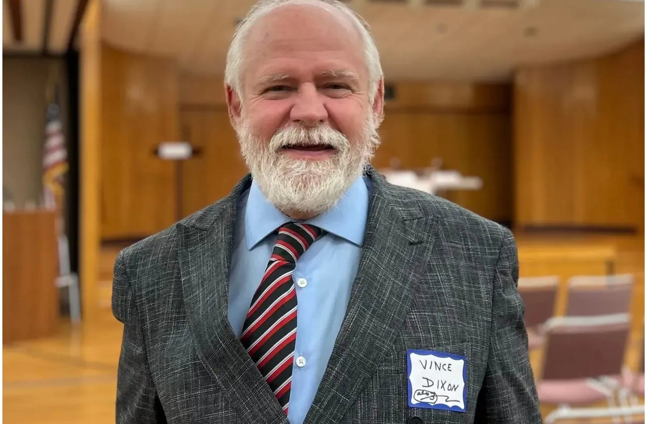 Winchester resident, local historian Vincent Dixon dies