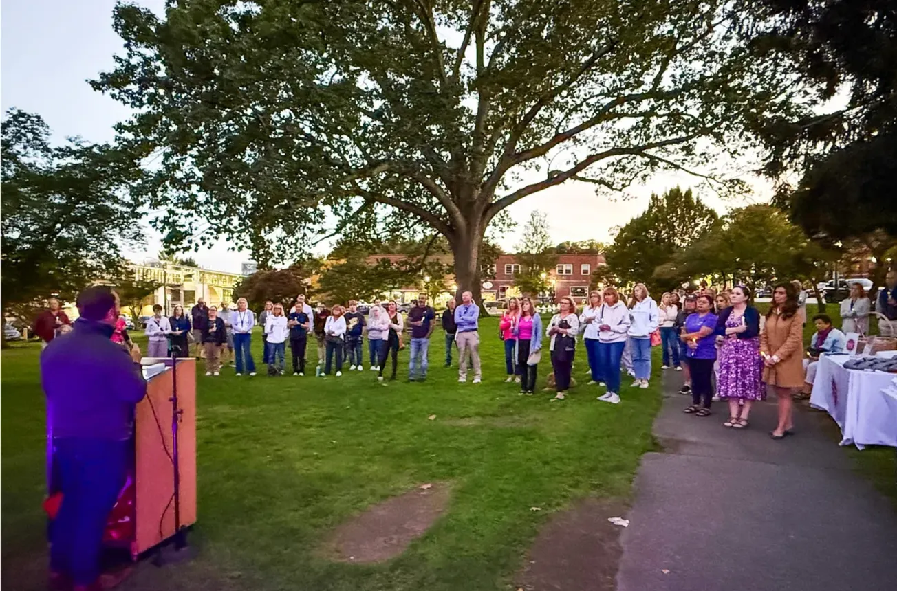 Winchester to hold Recovery & Remembrance Candlelight Vigil