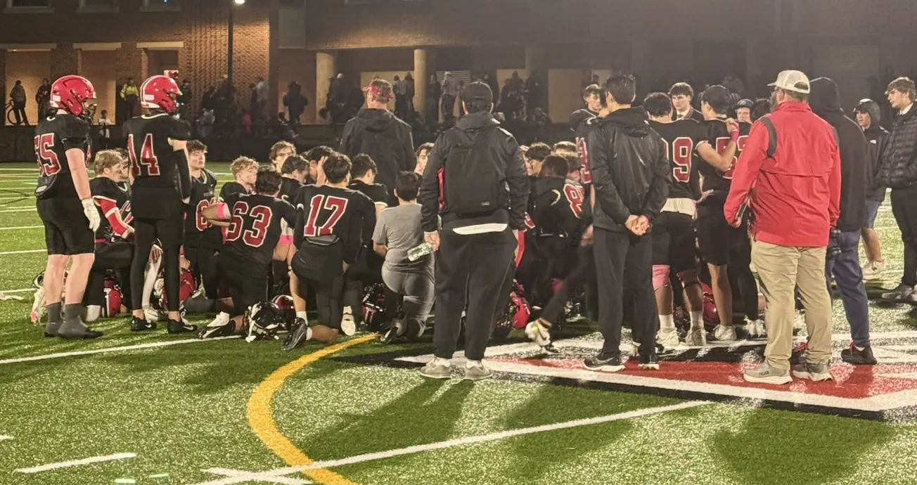 Winchester football snaps two-game losing streak with win over Arlington