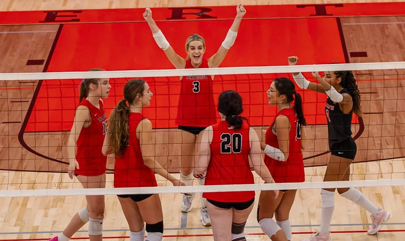 Winchester girls volleyball defeats Arlington to wrap up third straight Middlesex League title