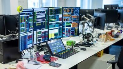 #ZeroHedge: Pre-Open: T/12/05/2023-->>Stocks, Futures Slide For Second Day As Rally Fizzles Ahead Of Jobs Data Deluge