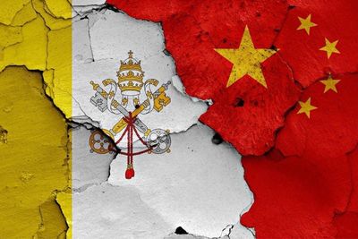 #WilliamNee, Human Rights Analyst Via #ShannonBrandao, #ChinaBoss: The Vatican’s ‘Two Chinas’ Problem