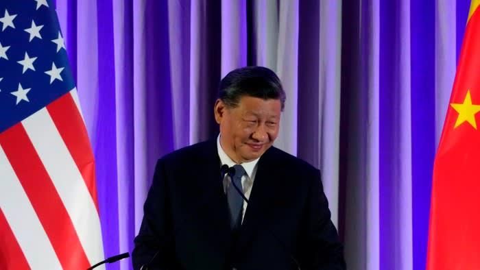 #ShannonBrandao,        The #ChinaBoss: US Business Elite Welcomes Xi Jinping With Standing Ovation
