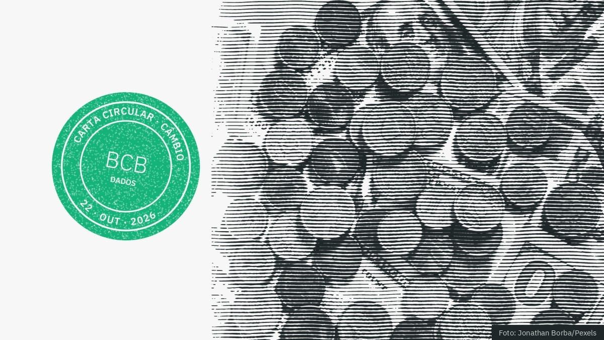 Gravura de moedas e cédulas de dólar espalhadas, ao lado do carimbo verde do Carta Circular com a sigla BCB e a palavra Dados.