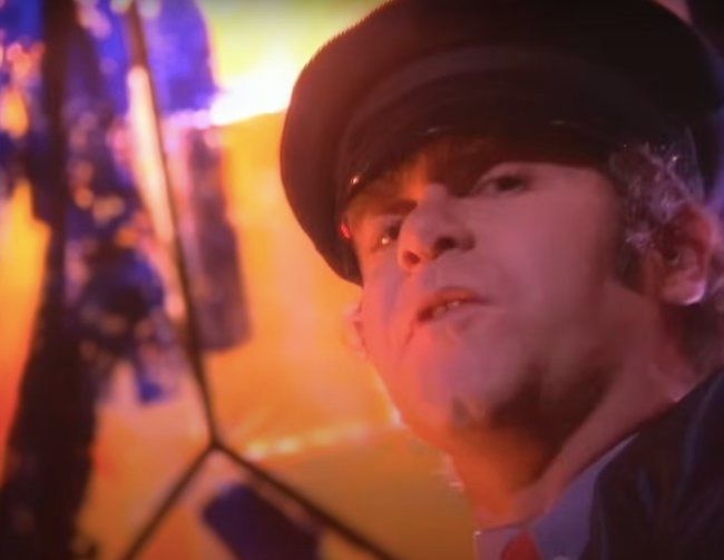 Elton John nous sauvera-t-il de l'I.A. ?