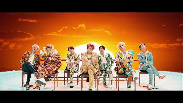 En passant par l'Uruguay, avec BTS