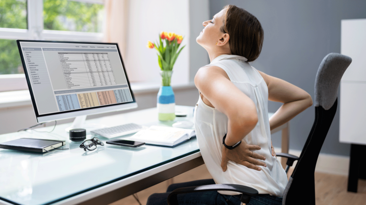 Dor nas costas: conheça 8 causas e saiba quando buscar ajuda
