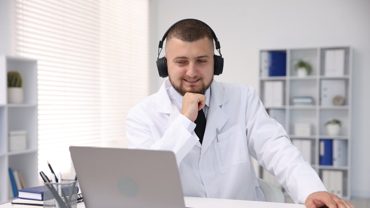 PicDoc ou outras plataformas de telemedicina: como comparar antes de escolher uma consulta online