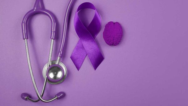 Fevereiro roxo: campanha de conscientização sobre doenças crônicas