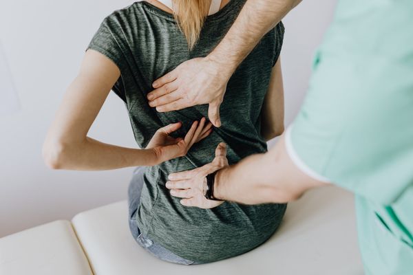 Dicas para você prevenir dor nas costas