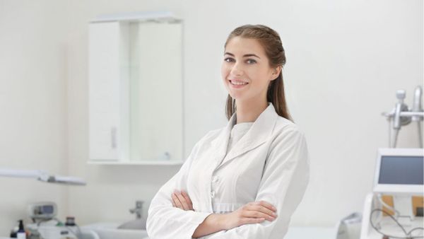 Dermatologista online: como tratar doenças de pele sem sair de casa