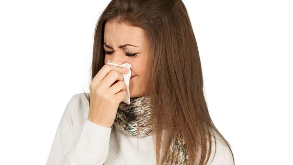 Tosse seca x tosse com catarro: entenda a diferença e como tratar