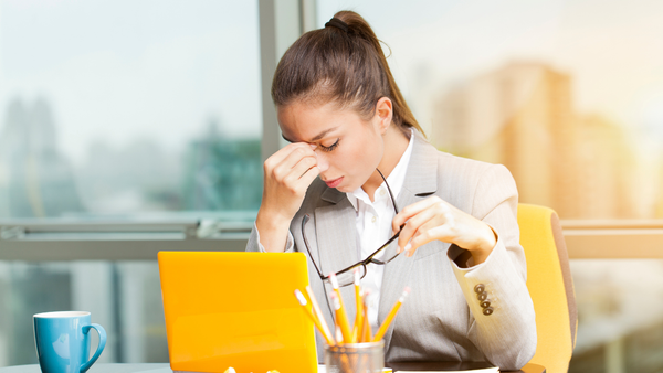 Estresse no trabalho: estratégias para manter a saúde mental para recomeçar o ano com saúde