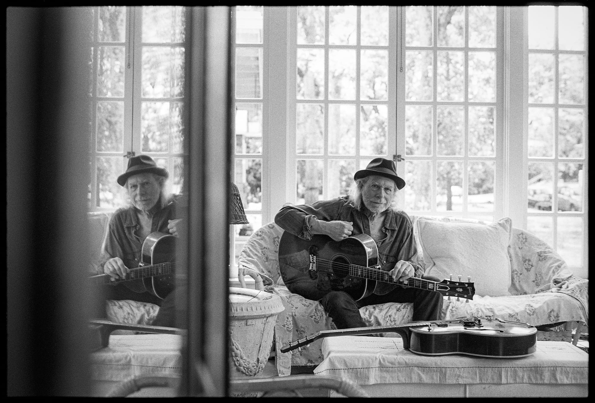 Buddy Miller Mixes Country-Soul Classics With Fresh Originals on Self-Titled Return