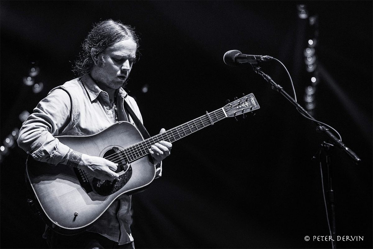 BONUS TRACKS: IBMA Winners, Steve Earle's Opry Induction, and More Roots Music News