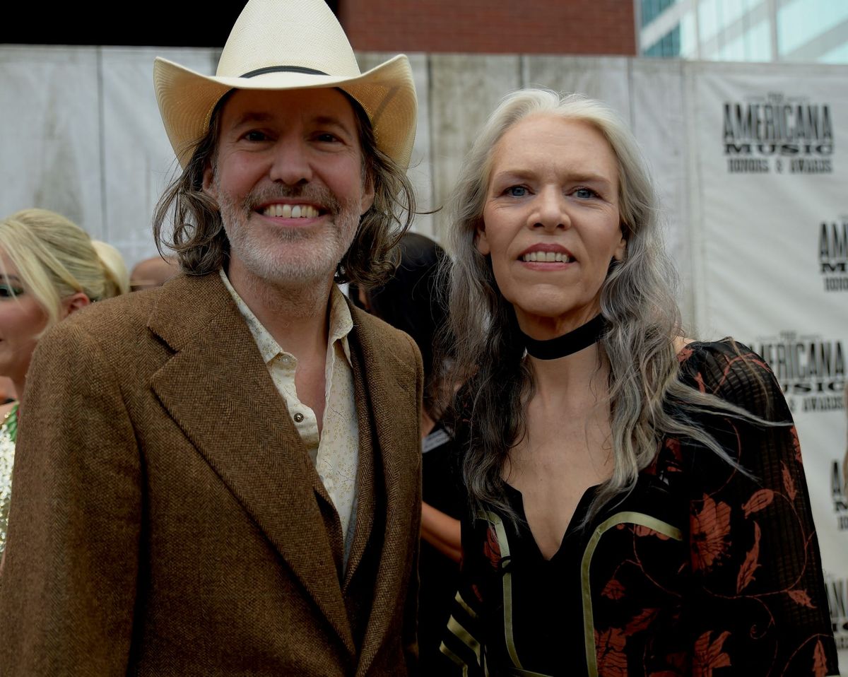 Sierra Ferrell, Gillian Welch and David Rawlings, and More Win at 2025 Americana Music Awards