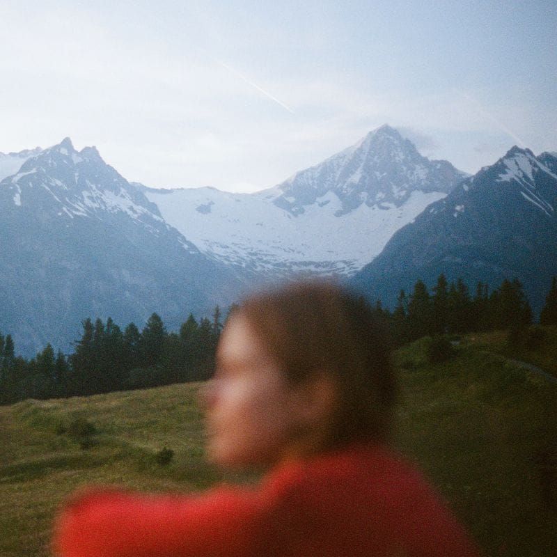 ALBUM REVIEW: With Mammoth, Lydia Luce Embraces Silence, Finds Peace