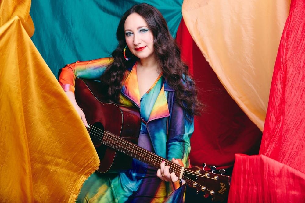 FRESH TRACK: Rachael Sage & The Sequins - "Live It Up"