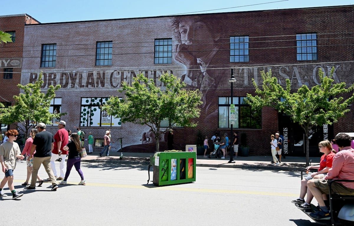 Drawing Conclusions on the Wall: A Visit to the Bob Dylan Center