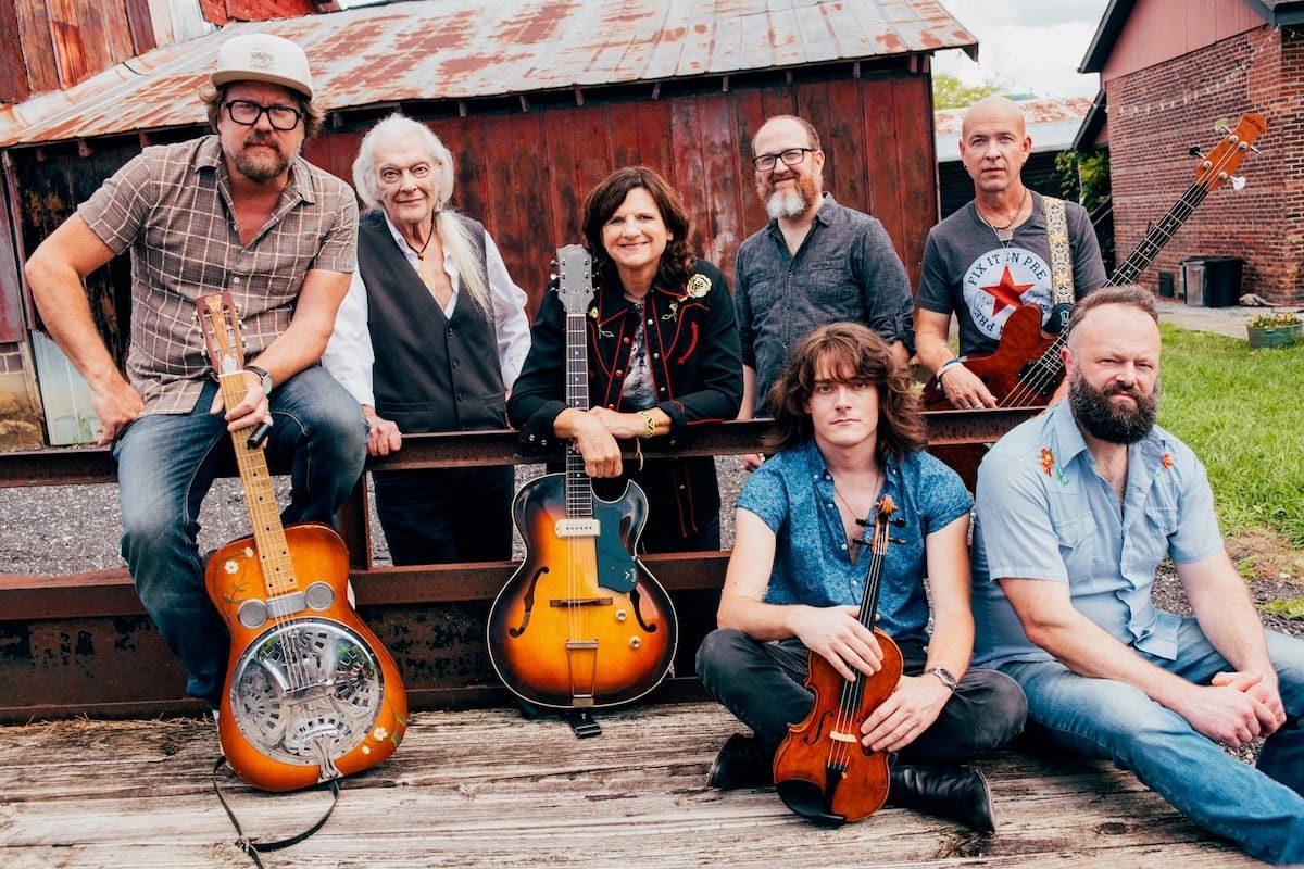 Amy Ray Announces New Album, ‘If It All Goes South’