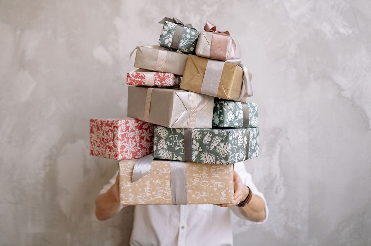 THE LONG HAUL: A Gift Guide for Musicians and Music Lovers