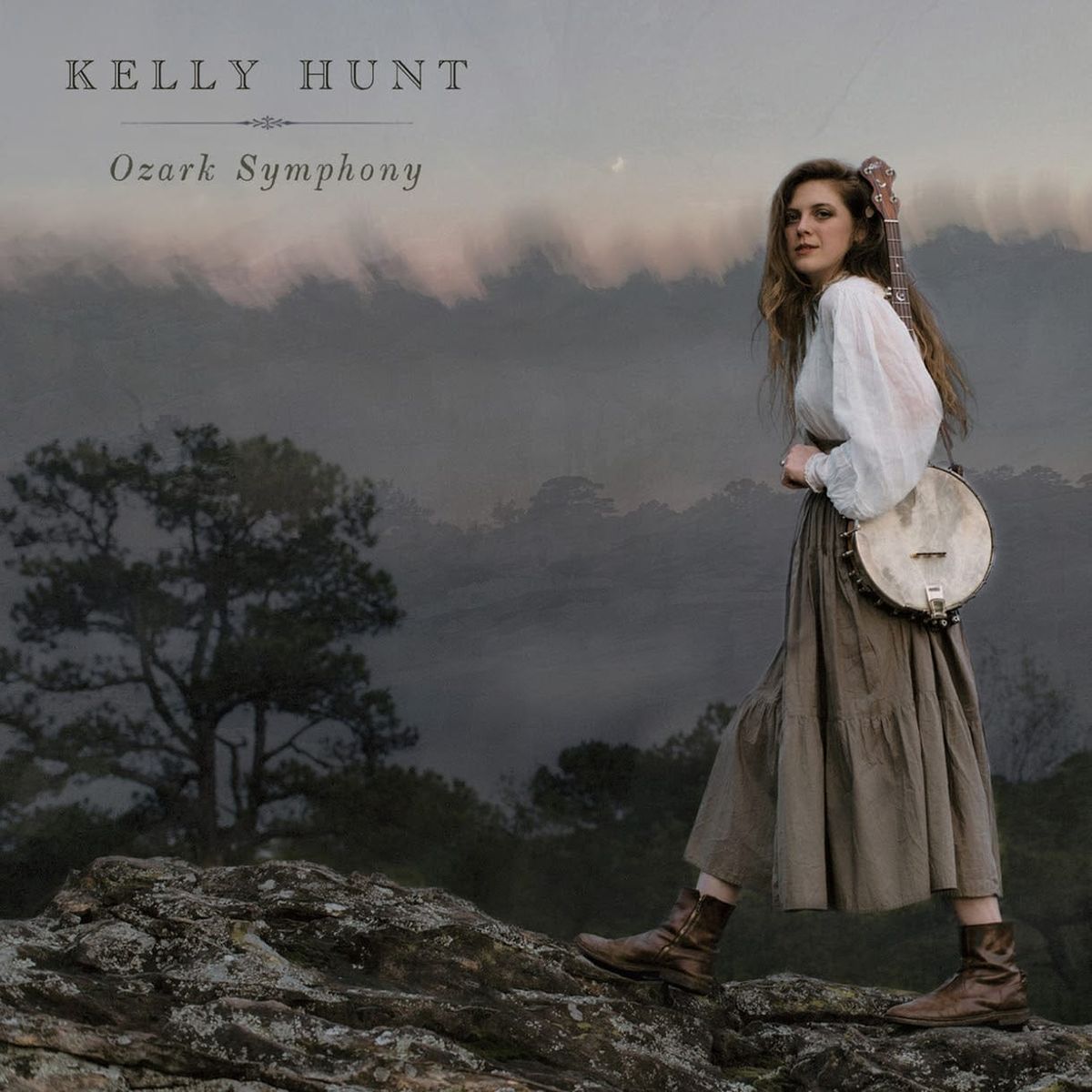 ALBUM REVIEW: On ‘Ozark Symphony,’ Kelly Hunt Looks at Life in the In-Between