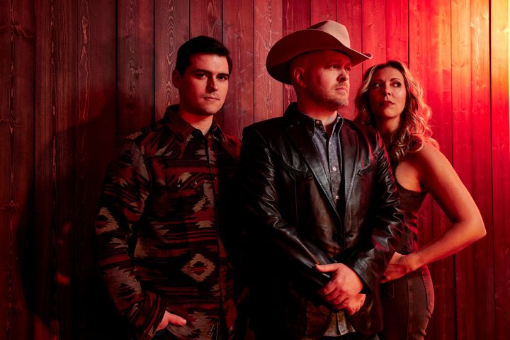 FRESH TRACK: The Shootouts - "Only You"