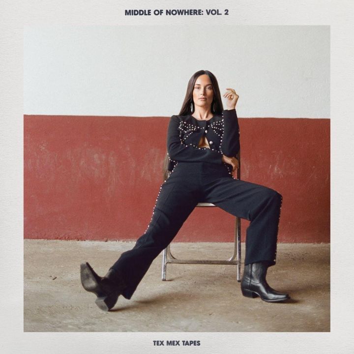 BONUS TRACKS: Kacey Musgraves In Spanish, IBMA Bluegrass Music Award Winners, and More Roots Music News