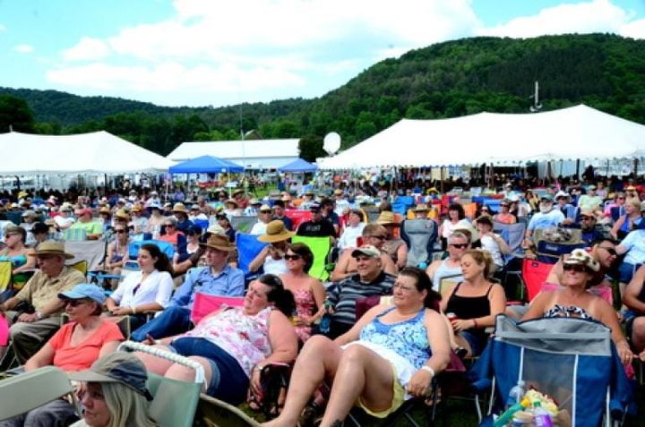 Jenny Brook: A Bluegrass Festival Fairy Tale