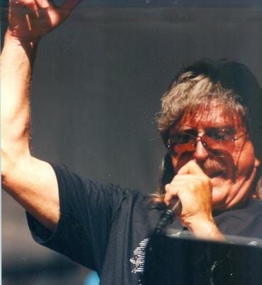 Jazz Singer Mark Murphy (1932-2015), "The Next Sinatra," Did It His Way