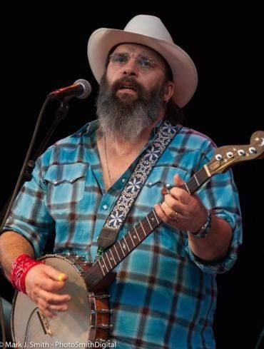 From Earl Scruggs to Bela Fleck: Let Us Now Praise the Banjo