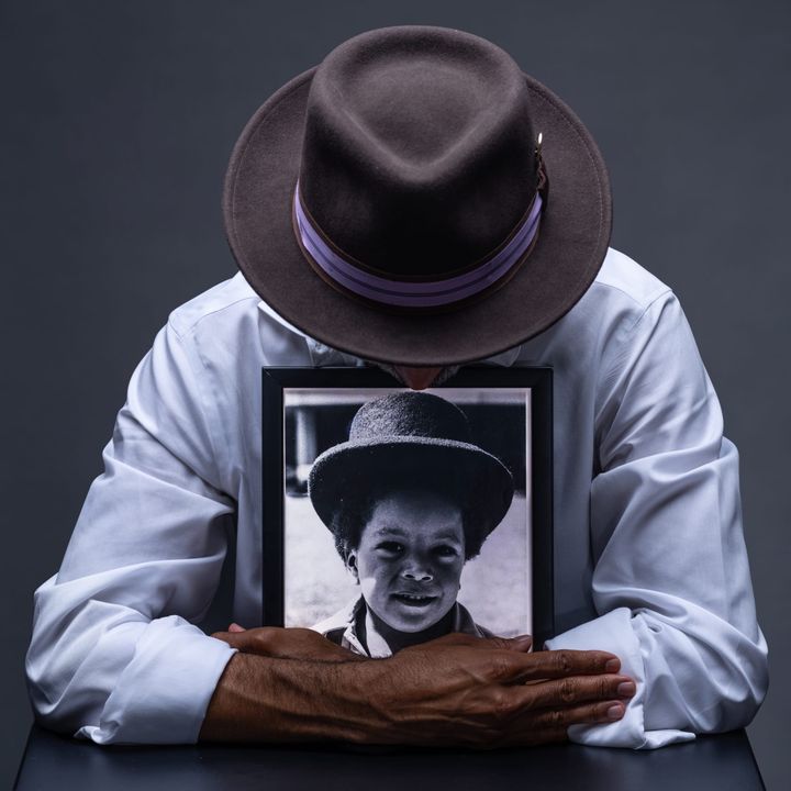 Shawn Amos Weaves Music and Memories Through Middle-Grades Novel ‘Cookies & Milk’ + Album