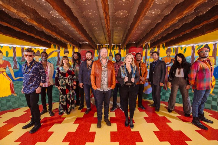 Tedeschi Trucks Band Takes Up Layla’s Point of View on Four-Part ‘I Am the Moon’ Project