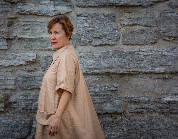 Iris DeMent Returns With a Mission on New Album ‘Workin’ on a World’