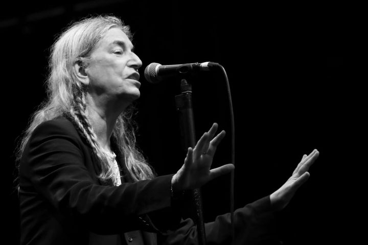 THE READING ROOM: Details and Dedication Make the Argument for ‘Why Patti Smith Matters’