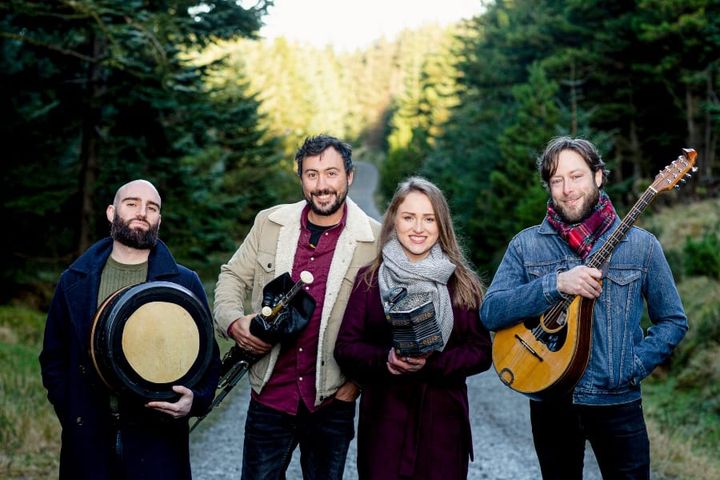 CROWDFUNDING RADAR: The Gift of Supporting Independent Music