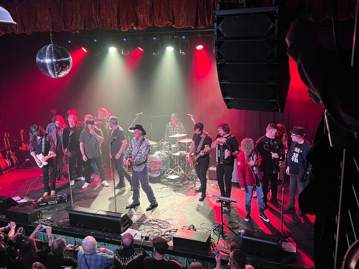 THROUGH THE LENS: Jason and the Scorchers Reunite to Support Former Member Jeff Johnson