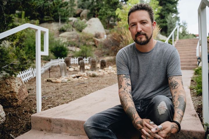 BONUS TRACKS: Frank Turner’s 15 Shows in 24 Hours, Remembering Dickey Betts and Ben Eldridge, and More